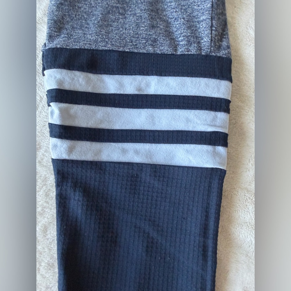 Bombshell Navy Mesh Knee Panel Stripe Leggings Size M - Picture 4 of 6